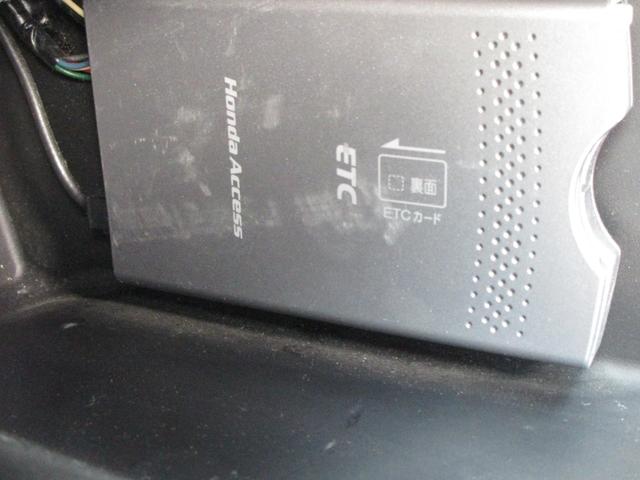 ＣＲ－Ｖ ＺＬ　ＨＤＤナビスマートエディション　モデューロエアロ／フルセグＴＶ／バックカメラ／純正１８インチアルミ／純正ナビ／ドライブレコーダー／ＨＩＤヘッドライト（19枚目）