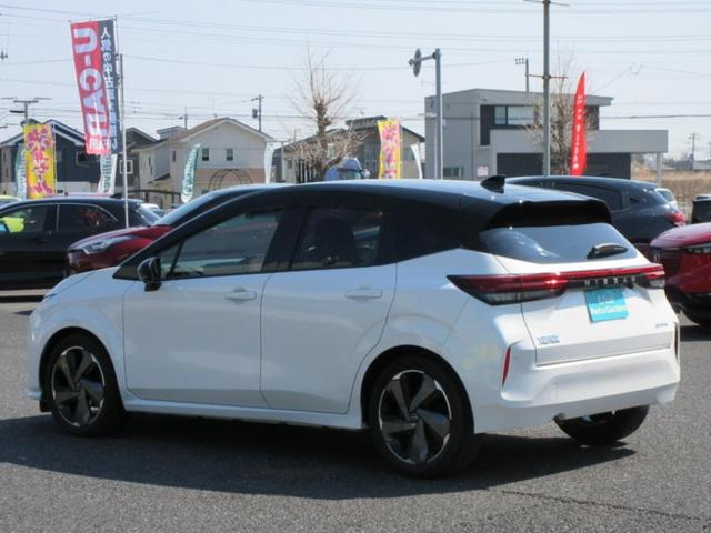 オーラ Ｇ　レザーエディション　【修復歴無し】純正９インチナビ・フルセグＴＶ　　ＢＯＳＥスピーカー　全方位カメラ　ＬＥＤヘッドライト　ＥＴＣ２．０　ドライブレコーダー　レーダ－クルーズコントロール　シートヒーター（6枚目）