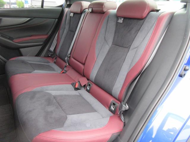 ＷＲＸ Ｓ４ ＳＴＩスポーツＲ　ＥＸ　純正オプションハーフレザー電動レカロシート　１１．６インチセンターインフォメーションディスプレイ　純正ＳＤナビ・フルセグＴＶ　フロント・左サイド・バックカメラ　ＥＴＣ　純正ドラレコ　シートヒーター（16枚目）