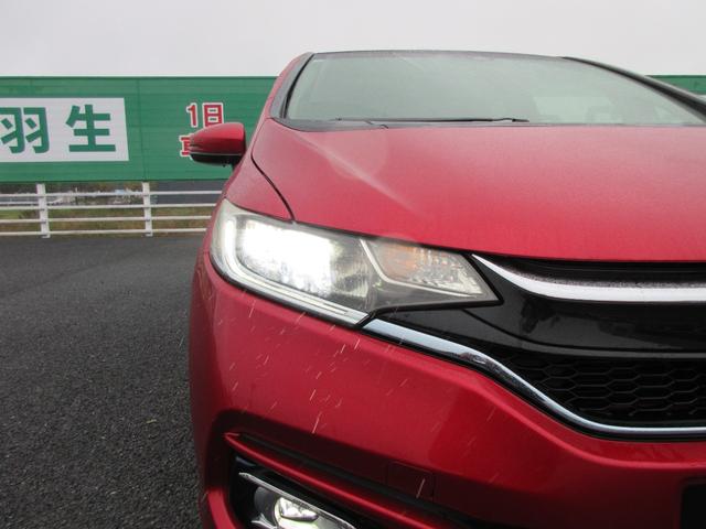 フィットハイブリッド Ｆコンフォートエディション　【修復歴無し】純正ＳＤナビ・フルセグＴＶ　バックカメラ　ビルトインＥＴＣ　純正ドライブレコーダー　前席シートヒーター　ホンダセンシング　クルーズコントロール　ＬＥＤヘッドライト・フォグ　スマートキー（9枚目）