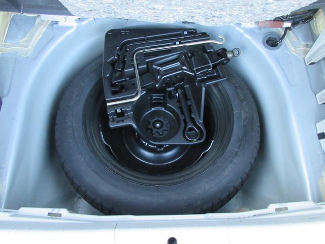 プリウス Sツーリングセレクション 修復歴無し 純正HDDナビ・フルセグTV バックカメラ ビルトインETC LEDヘッドライト 純正17インチAW 本革巻ステアリング オールオートPW ワンオーナー(16枚目)