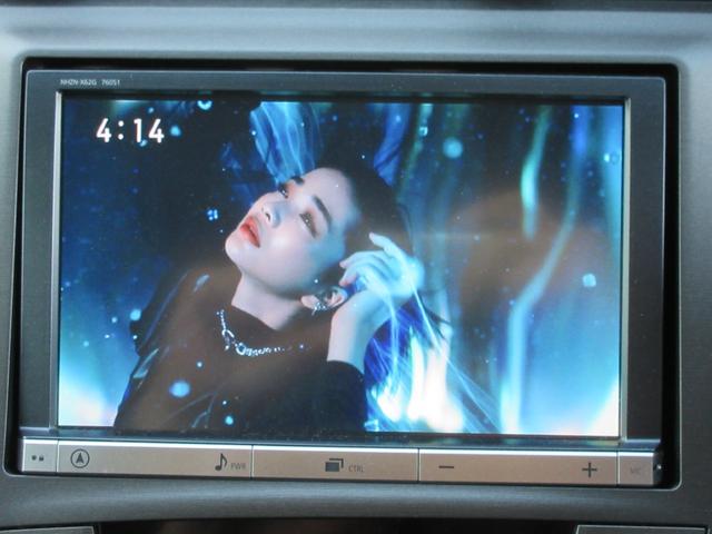 プリウス Sツーリングセレクション 修復歴無し 純正HDDナビ・フルセグTV バックカメラ ビルトインETC LEDヘッドライト 純正17インチAW 本革巻ステアリング オールオートPW ワンオーナー(29枚目)