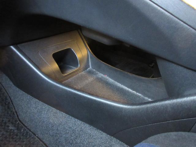 プリウス Sツーリングセレクション 修復歴無し 純正HDDナビ・フルセグTV バックカメラ ビルトインETC LEDヘッドライト 純正17インチAW 本革巻ステアリング オールオートPW ワンオーナー(36枚目)