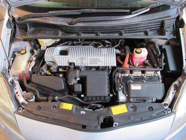 プリウス Sツーリングセレクション 修復歴無し 純正HDDナビ・フルセグTV バックカメラ ビルトインETC LEDヘッドライト 純正17インチAW 本革巻ステアリング オールオートPW ワンオーナー(40枚目)