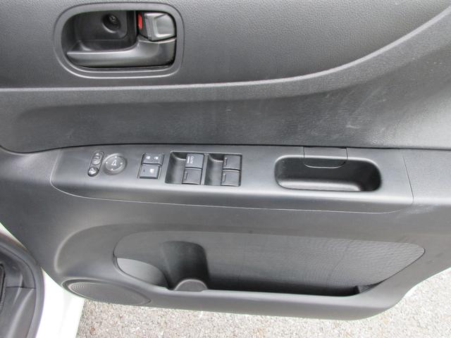 N-BOX G・Lパッケージ 純正SDナビ・ワンセグTV バックカメラ ビルトインETC 左後パワースライドドア オートエアコン スマートキー2本 EGプッシュ(19枚目)