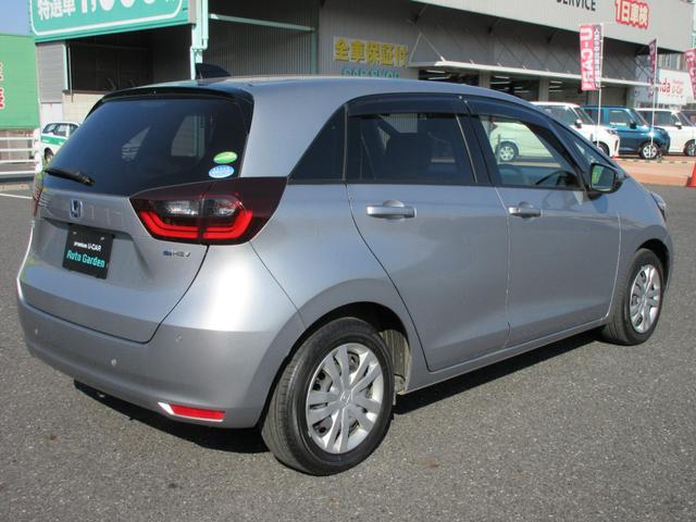 フィット ｅ：ＨＥＶホーム　【修復歴無し】純正９インチＳＤナビ・フルセグＴＶ　バックカメラ　ＥＴＣ　純正前後ドライブレコーダー　ホンダセンシング　ＡＡＣ　レーダークルーズコントロール　ＬＥＤヘッドライト　前後クリアランスソナー（5枚目）