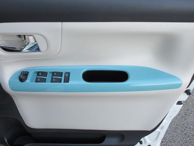 ムーヴキャンバス Ｘリミテッドメイクアップ　ＳＡＩＩＩ　【修復歴無し】ストラーダＳＤナビ・フルセグＴＶ　両側パワースライドドア　スマートアシスト３　ＬＥＤフォグランプ　アイドリングストップ　オートエアコン　スマートキー　ＥＧプッシュ（17枚目）