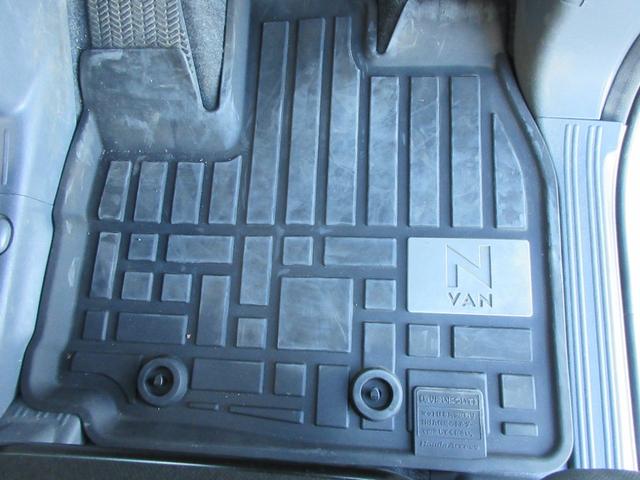 N-VAN G・ホンダセンシング 【修復歴無し】キーレスキー 純正CD ホンダセンシング オートエアコン リヤクリアランスソナー(17枚目)