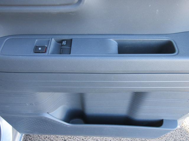 N-VAN G・ホンダセンシング 【修復歴無し】キーレスキー 純正CD ホンダセンシング オートエアコン リヤクリアランスソナー(25枚目)