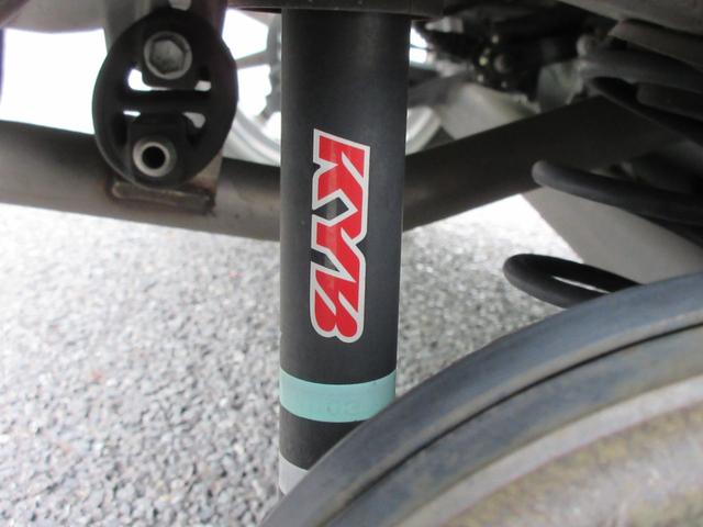 アルトワークス ベースグレード 【修復歴無し】 ケンウッドSDナビ・フルセグTV ケンウッドフロントツイーター ケンウッド前後ドラレコ 社外ETC 社外レーダー探知機 純正RECAROシート キセノンライト 純正15インチAW(12枚目)