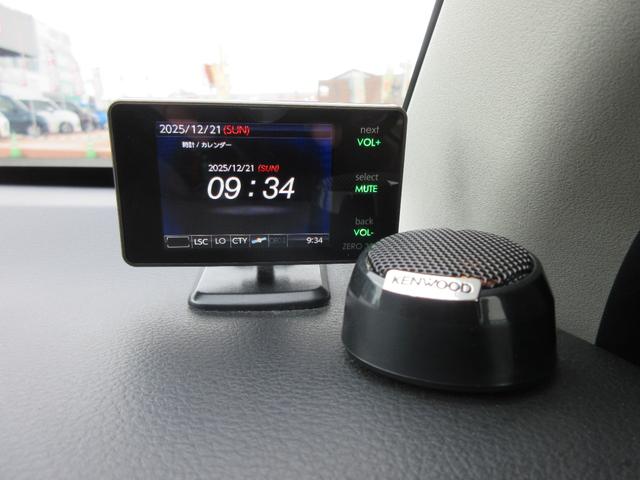 アルトワークス ベースグレード 【修復歴無し】 ケンウッドSDナビ・フルセグTV ケンウッドフロントツイーター ケンウッド前後ドラレコ 社外ETC 社外レーダー探知機 純正RECAROシート キセノンライト 純正15インチAW(23枚目)