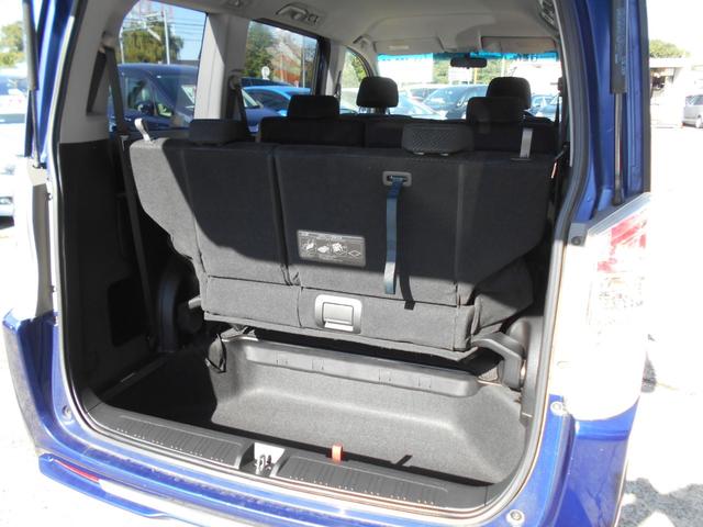 ステップワゴンスパーダ Z 純正9インチナビ バックカメラ ETC 両側パワースライドドア パドルシフトマチック スマートエントリーキー HIDヘッドライト 純正16インチアルミ クロームエクステリアパーツ(22枚目)