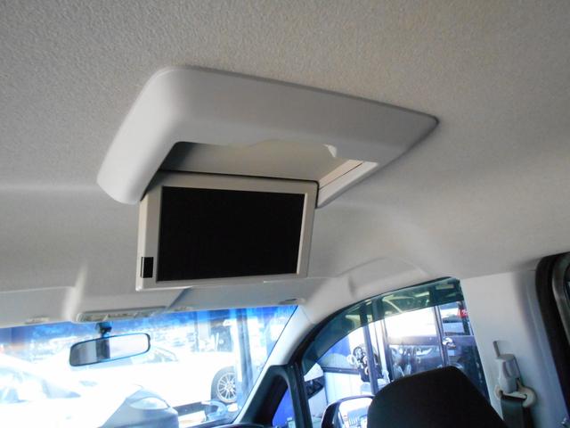 ステップワゴンスパーダ Z TEIN車高調キット 社外18インチアルミ 社外マフラー インターHDDナビ フリップダウンモニター バックカメラ 両側パワースライドドア ETC HIDヘッドライト スマートキー パドルシフト(5枚目)