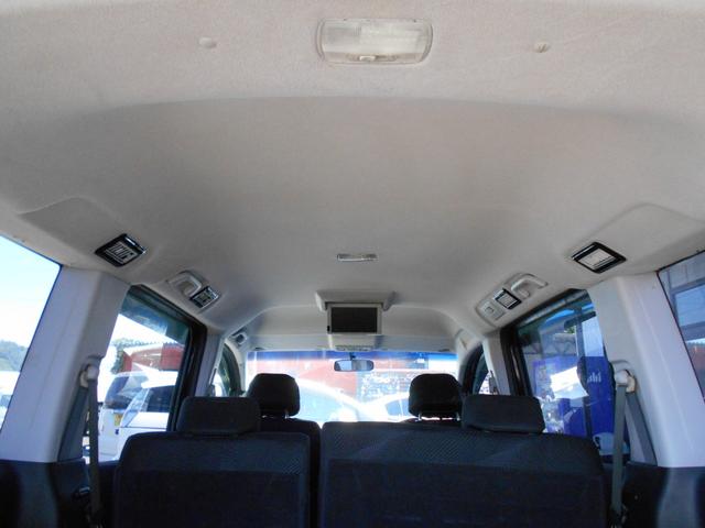 ステップワゴンスパーダ Z TEIN車高調キット 社外18インチアルミ 社外マフラー インターHDDナビ フリップダウンモニター バックカメラ 両側パワースライドドア ETC HIDヘッドライト スマートキー パドルシフト(28枚目)