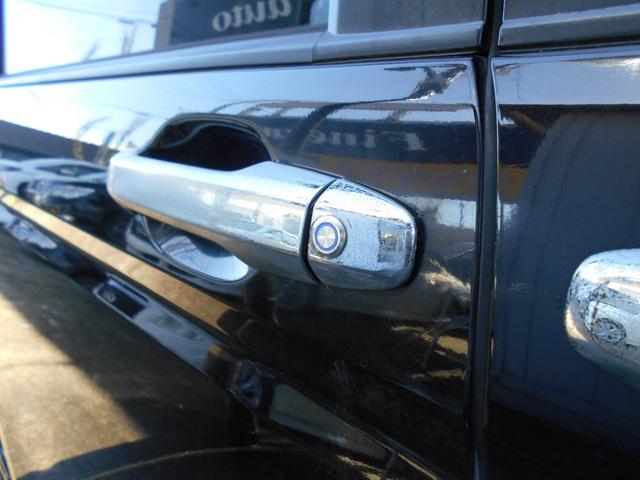 ステップワゴンスパーダ Z TEIN車高調キット 社外18インチアルミ 社外マフラー インターHDDナビ フリップダウンモニター バックカメラ 両側パワースライドドア ETC HIDヘッドライト スマートキー パドルシフト(32枚目)