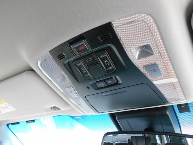 アルファード 2.5S Cパッケージ 純正10インチSDナビ フリップダウンモニター 両側パワースライドドア パワーバックドア バックカメラ 黒革シート シートクーラー&ヒーター ウッドコンビハンドル 車高調キット 純正18インチアルミ(6枚目)