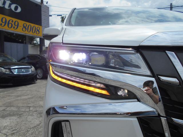 アルファード 2.5S Cパッケージ 純正10インチSDナビ フリップダウンモニター 両側パワースライドドア パワーバックドア バックカメラ 黒革シート シートクーラー&ヒーター ウッドコンビハンドル 車高調キット 純正18インチアルミ(37枚目)