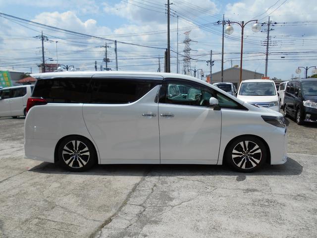 アルファード 2.5S Cパッケージ 純正10インチSDナビ フリップダウンモニター 両側パワースライドドア パワーバックドア バックカメラ 黒革シート シートクーラー&ヒーター ウッドコンビハンドル 車高調キット 純正18インチアルミ(46枚目)