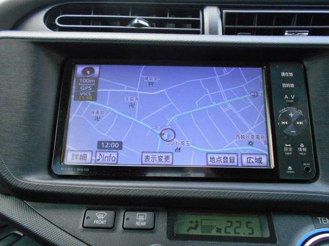 アクア G アイドリングストップ スマートキー&プッシュスタート 純正メモリーナビ バックカメラ ステアリングリモコン ETC ドライブレコーダー シートヒーター LEDヘッドライト 社外15インチアルミ(3枚目)