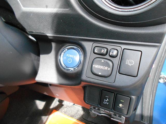 アクア G アイドリングストップ スマートキー&プッシュスタート 純正メモリーナビ バックカメラ ステアリングリモコン ETC ドライブレコーダー シートヒーター LEDヘッドライト 社外15インチアルミ(13枚目)