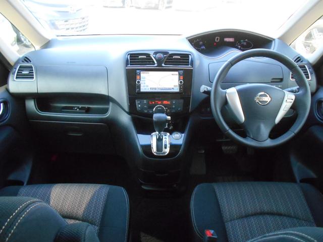 セレナ ハイウェイスターＳ－ＨＶアドバンスドセーフティパック　エマージェンシーブレーキ　レーンキープアシスト　純正ＳＤナビ　フリップダウンモニター　アラウンドビューモニター　両側パワースライドドア　ＥＴＣ　ＬＥＤヘッドライト　純正１６インチアルミ（2枚目）