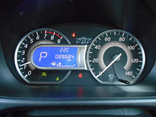 デイズルークス ハイウェイスター　Ｘ　アイドリングストップ　アラウンドビューモニター　ＡＵＸ付きオーディオ　スマートキー＆プッシュスタート　ＨＩＤヘッドライト　純正１４インチアルミ（9枚目）