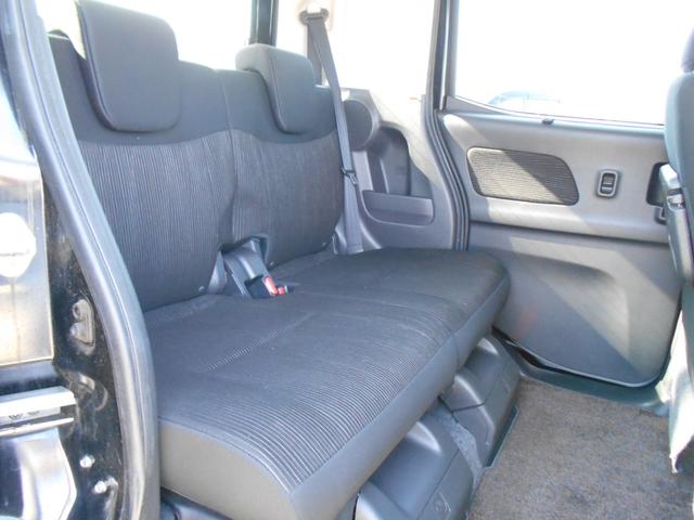 デイズルークス ハイウェイスター　Ｘ　アイドリングストップ　アラウンドビューモニター　ＡＵＸ付きオーディオ　スマートキー＆プッシュスタート　ＨＩＤヘッドライト　純正１４インチアルミ（16枚目）