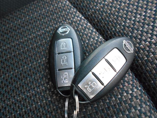 セレナ ハイウェイスター　Ｓ－ハイブリッド　アイドリングストップ　レーンキープアシスト　純正ＳＤナビ　Ｂｌｕｅｔｏｏｔｈ　フリップダウンモニター　左側パワースライドドア　バックカメラ　ＥＴＣ　スマートキー　純正１６インチアルミ（6枚目）