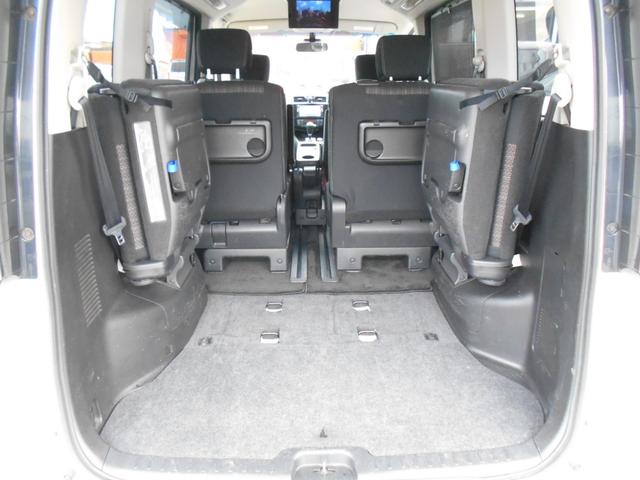 セレナ ハイウェイスター　Ｓ－ハイブリッド　アイドリングストップ　レーンキープアシスト　純正ＳＤナビ　Ｂｌｕｅｔｏｏｔｈ　フリップダウンモニター　左側パワースライドドア　バックカメラ　ＥＴＣ　スマートキー　純正１６インチアルミ（29枚目）