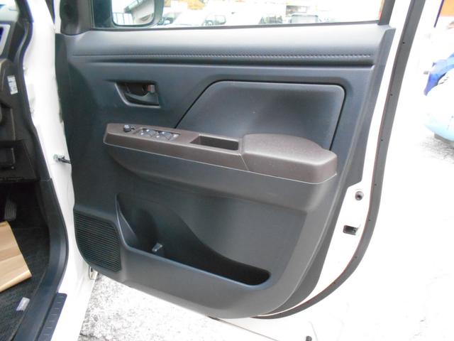 タンク Ｇ－Ｔ　アイドリングストップ　エマージェンシーブレーキ　純正８インチＳＤナビ　バックカメラ　ＥＴＣ　両側パワースライドドア　ＬＥＤヘッドライト　ＬＥＤフォグライト　レーンキープアシスト　クリアランスソナー（14枚目）