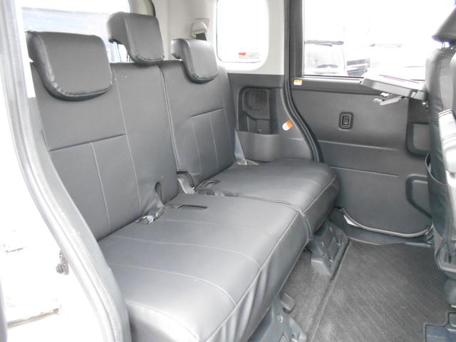 タンク Ｇ－Ｔ　アイドリングストップ　エマージェンシーブレーキ　純正８インチＳＤナビ　バックカメラ　ＥＴＣ　両側パワースライドドア　ＬＥＤヘッドライト　ＬＥＤフォグライト　レーンキープアシスト　クリアランスソナー（18枚目）