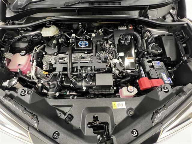 C-HR G LEDエディション 整備記録簿 プリクラッシュセーフティー 横滑り防止機能 Bカメ 地デジ LEDヘッドライト 盗難防止装置 AAC スマートキー DVD再生可 デュアルエアバッグ ワンオーナー キーフリー ABS(7枚目)