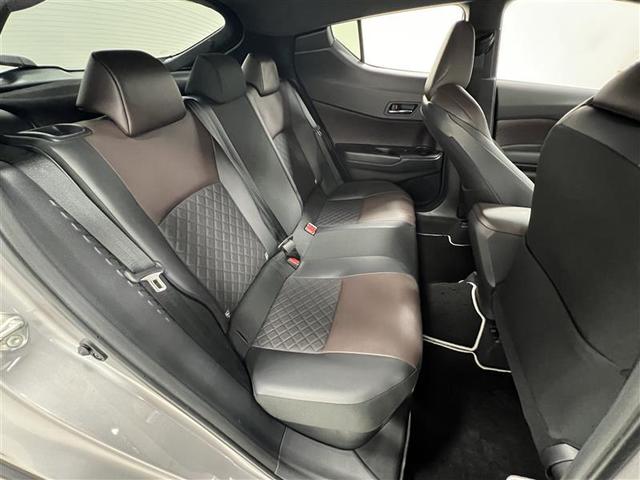 C-HR G LEDエディション 整備記録簿 プリクラッシュセーフティー 横滑り防止機能 Bカメ 地デジ LEDヘッドライト 盗難防止装置 AAC スマートキー DVD再生可 デュアルエアバッグ ワンオーナー キーフリー ABS(21枚目)