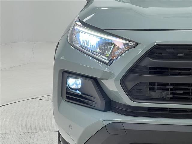 RAV4 アドベンチャー リヤカメラ アルミ クルーズC ナビテレビ LEDライト 1オーナー イモビ 地デジ ESC スマキー PS ETC付き エアコン 4WD車 電動パワーシート パワーウインドウ サイドエアバッグ(5枚目)