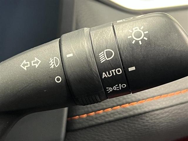 RAV4 アドベンチャー リヤカメラ アルミ クルーズC ナビテレビ LEDライト 1オーナー イモビ 地デジ ESC スマキー PS ETC付き エアコン 4WD車 電動パワーシート パワーウインドウ サイドエアバッグ(11枚目)