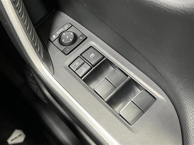 RAV4 ハイブリッドG 衝突被害軽減装置 エアロ ワンオーナ- バックモニター 整備記録簿 地デジTV LEDヘッドライト スマキー 電動シ-ト AWD TVナビ パワステ 横滑り防止装置 クルコン AAC エアバッグ AW(28枚目)