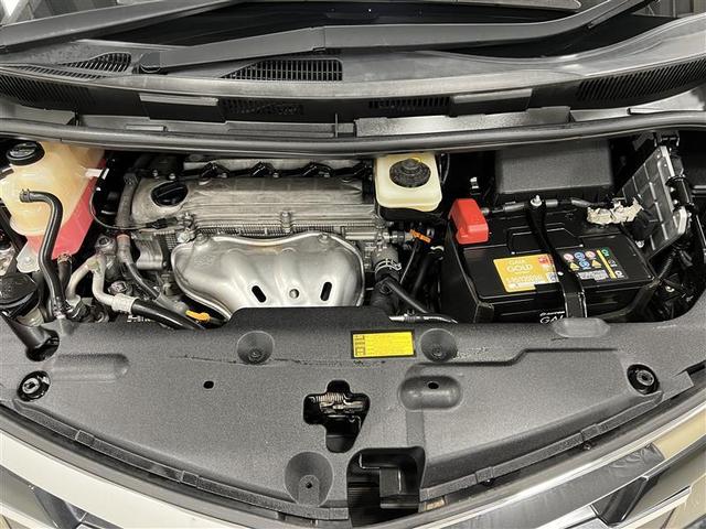 エスティマ アエラス　Ｒカメラ　イモビライザー　ＤＶＤ再生可能　地デジＴＶ　Ｓキー　ナビＴＶ　デュアルエアバック　エアコン　アルミ　ＰＳ　クルコン　Ｗエアコン　ＨＤＤナビ　ＥＴＣ　３列　パワーウィンドウ　ＡＢＳ　ＳＲＳ（6枚目）