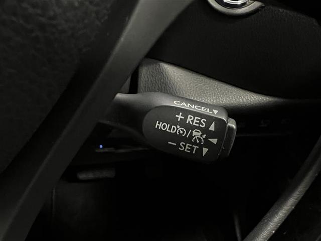 Ｃ－ＨＲ Ｇ　モード　ネロ　セーフティプラス　ＰＣＳ　ＡＣ１００Ｖ電源　点検記録簿　ワンオーナ　盗難防止　Ｒカメラ　ＬＥＤライト　アルミ　クルーズＣ　エアバッグ　ＡＢＳ　ナビ　スマートキ－　ＥＴＣ車載器　キーフリー　オートエアコン　横滑り防止（12枚目）