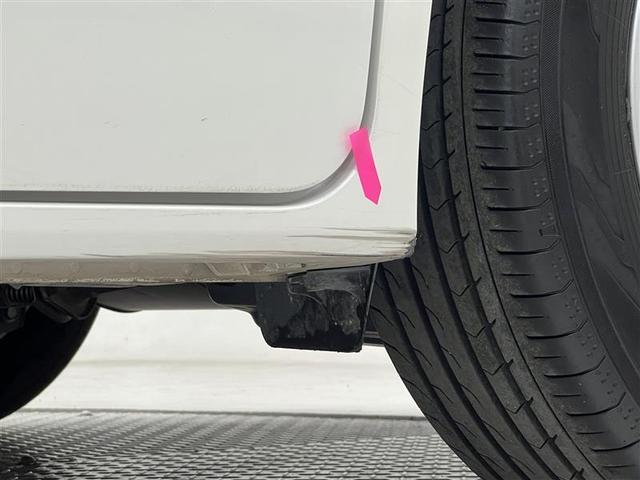 ノア G リアエアコン フルセグテレビ 盗難防止システム 1オーナ エアバッグ アルミ キーレス アイドルストップ クルーズコントロール DVD再生 ETC メモリーナビ 3列シート ESC TVナビ パワステ(7枚目)