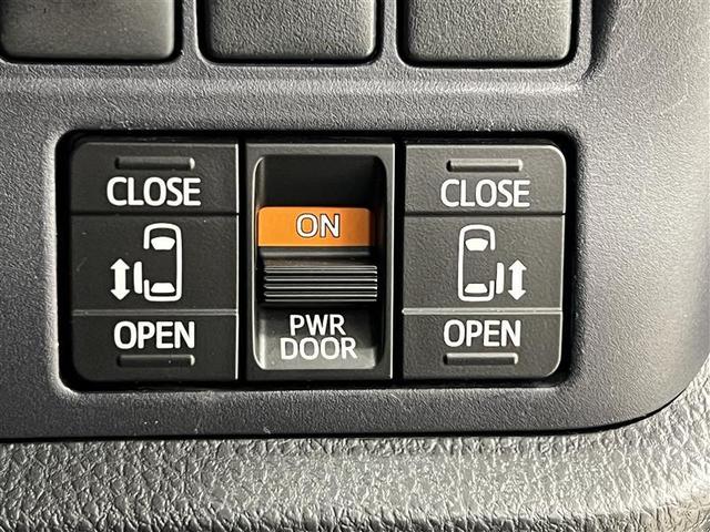 ノア G リアエアコン フルセグテレビ 盗難防止システム 1オーナ エアバッグ アルミ キーレス アイドルストップ クルーズコントロール DVD再生 ETC メモリーナビ 3列シート ESC TVナビ パワステ(36枚目)