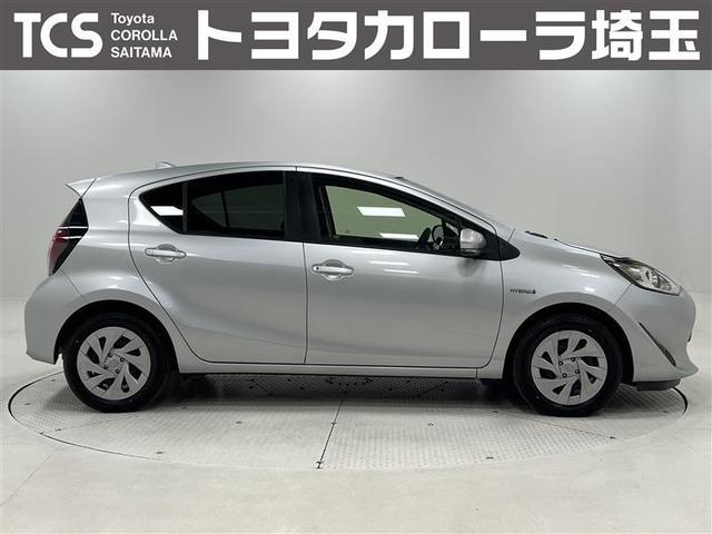 アクア S 寒冷地仕様 トヨタセーフティセンス カロッツェリア製ナビ CD SD USB/AUX端子付 バックモニター ETC オートエアコン 電動格納式ドアミラー パワーウィンドウ ワイヤレスキー 点検記録簿(3枚目)