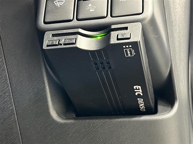 アクア S 寒冷地仕様 トヨタセーフティセンス カロッツェリア製ナビ CD SD USB/AUX端子付 バックモニター ETC オートエアコン 電動格納式ドアミラー パワーウィンドウ ワイヤレスキー 点検記録簿(14枚目)