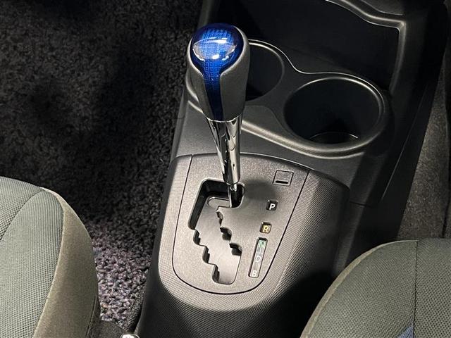 アクア S 寒冷地仕様 トヨタセーフティセンス カロッツェリア製ナビ CD SD USB/AUX端子付 バックモニター ETC オートエアコン 電動格納式ドアミラー パワーウィンドウ ワイヤレスキー 点検記録簿(18枚目)