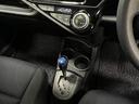 オートエアコンで車内はいつでも快適!気持ちよく操作できるゲート式シフトレバー!