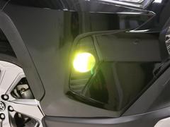 天候など状況にあわせて切替が出来るバイカラーＬＥＤフォグランプ！ 5