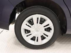 タイヤサイズは１６５／６５Ｒ１４！納車前の点検時にタイヤ交換させていただきます！ホイールキャップに傷があります。 6