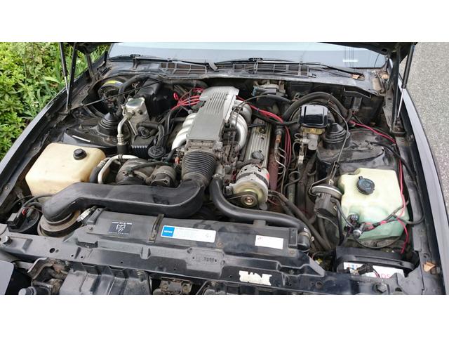 ポンテアックファイヤーバード トランザムＧＴＡ　内装黒モケット（5枚目）