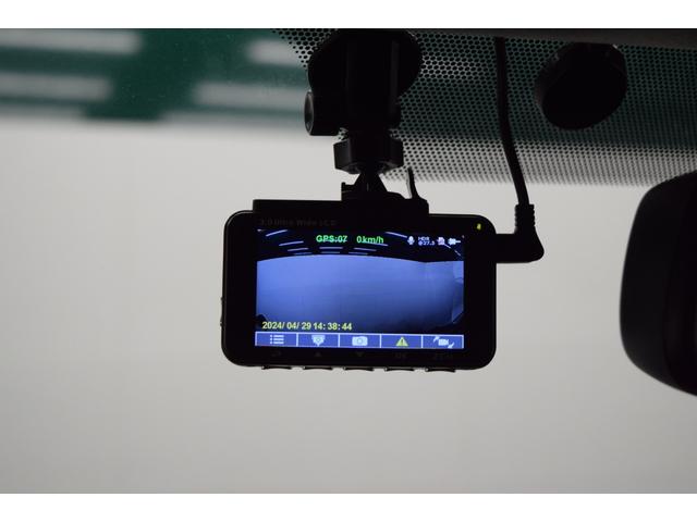 ハイエースバン ロングスーパーＧＬ　Ｂｌｕｅｔｏｏｔｈ　４型フェイス　ナビ　地デジＴＶ　バックカメラ　ＥＴＣ　ＬＥＤヘッドライト　ヴィンテージシートカバー　ブルバー　オーバーフェンダ―　デルタフォースホイール　ＲＴタイヤ（35枚目）