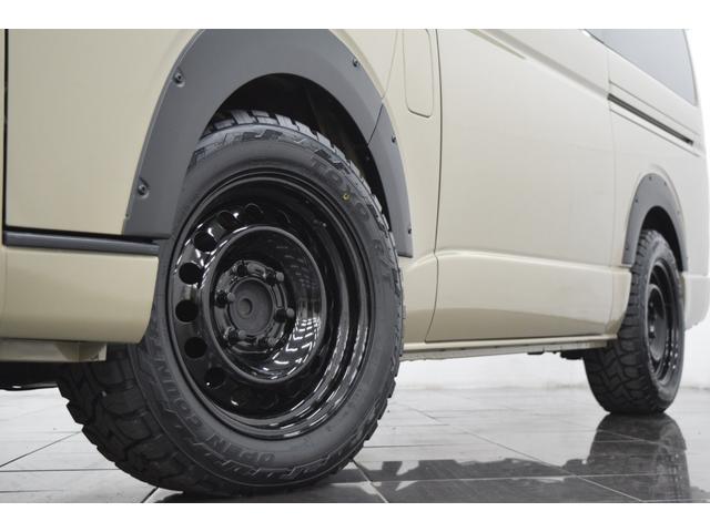 ハイエースワゴン ＧＬ　Ｂｌｕｅｔｏｏｔｈ　カスタムフェイスチェンジ　ナビ　地デジＴＶ　バックカメラ　シートカバー　ブルバー　オーバーフェンダー　フォグランプ　ブラックアウトホイール　新品ＲＴタイヤ　アウトドアカスタム（11枚目）