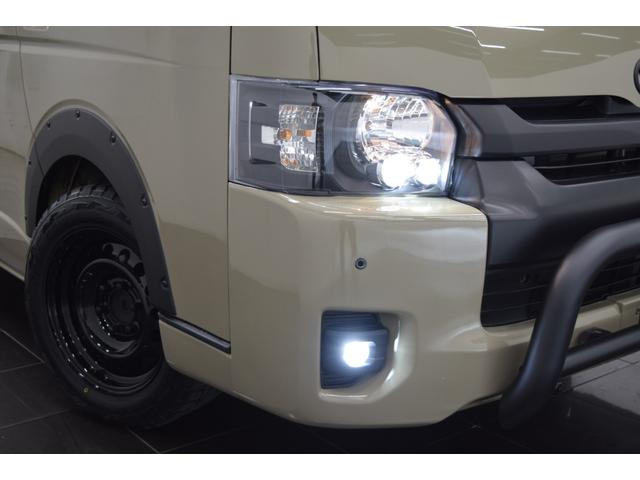 ハイエースワゴン ＧＬ　Ｂｌｕｅｔｏｏｔｈ　カスタムフェイスチェンジ　ナビ　地デジＴＶ　バックカメラ　シートカバー　ブルバー　オーバーフェンダー　フォグランプ　ブラックアウトホイール　新品ＲＴタイヤ　アウトドアカスタム（13枚目）